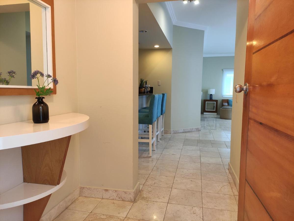 Chic Beachfront Apartment - Private Beach Access Πούντα Κάνα Εξωτερικό φωτογραφία